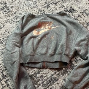 Nike air cropped sweatshirt